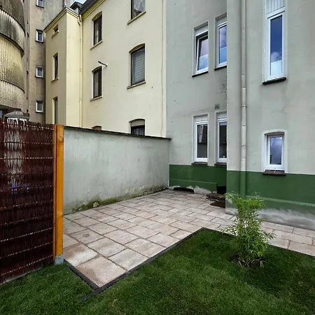 Rotterdam: Messe/business/fewo Lodge Hilden