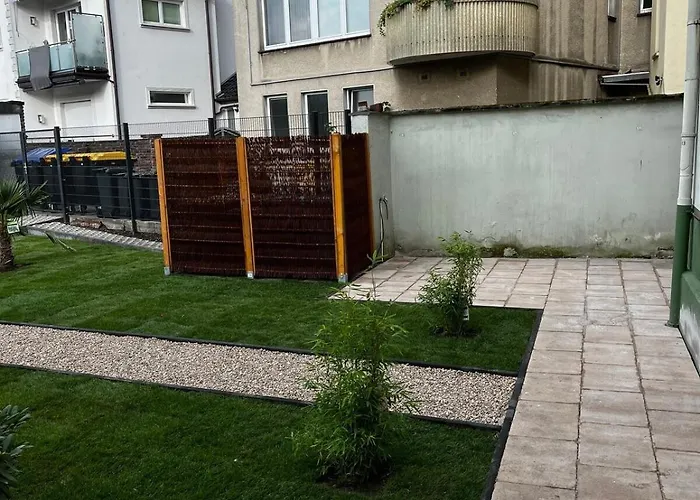 Lodge Rotterdam: Messe-, Business-, Ferienwohnung Hilden