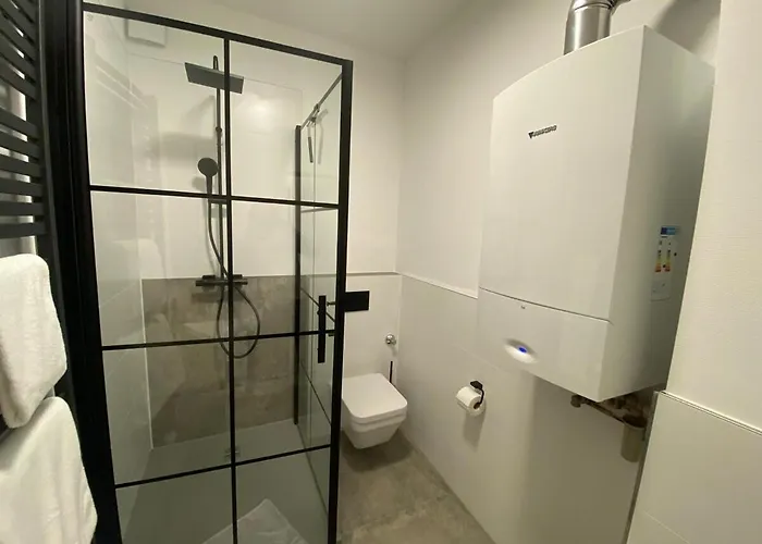 Lodge Rotterdam: Messe-, Business-, Ferienwohnung Hilden