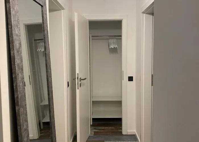 Rotterdam: Messe/business/fewo Lodge *